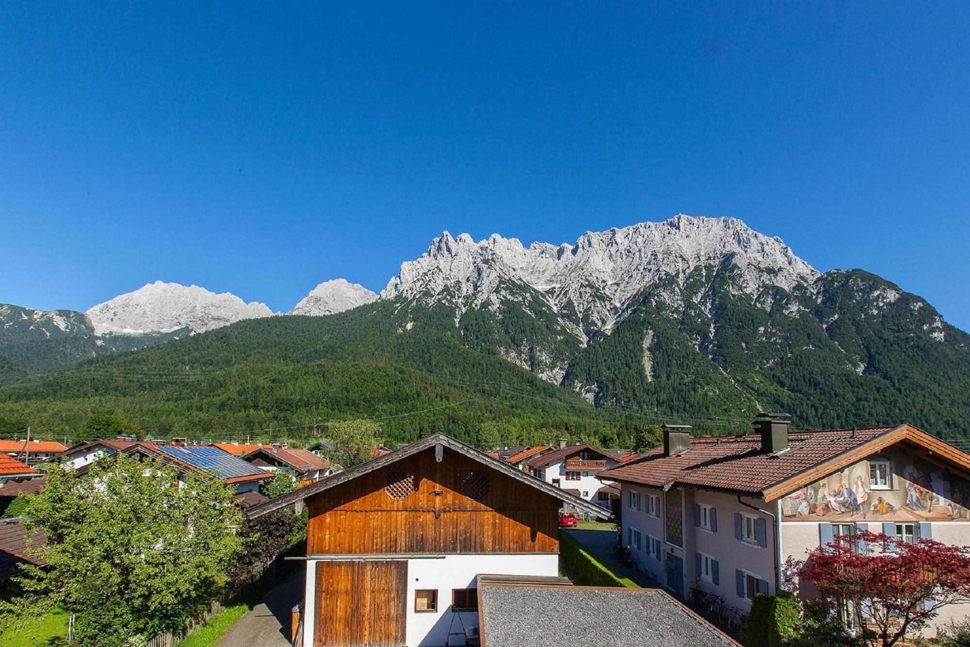 Landhaus Braun Apartment Mittenwald Luaran gambar